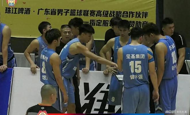 开云-费德勒在RNG比赛中险胜，领先优势明显引发热议！-开云