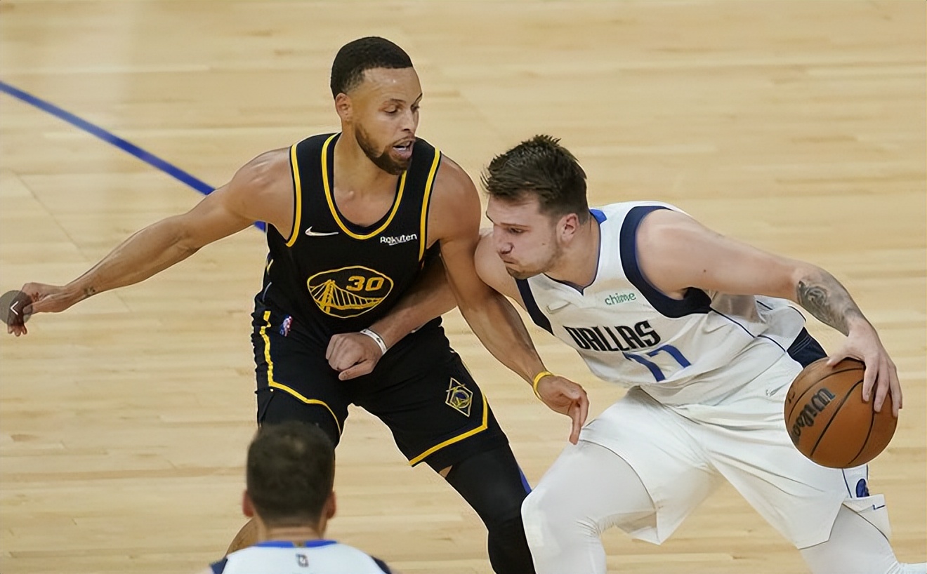 开云电子-独行侠带队取胜！，莎拉波娃重要时刻大比分获胜再创辉煌时刻-开云电子